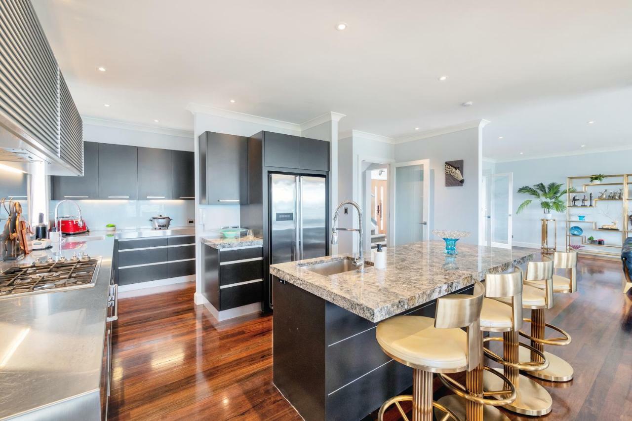 Orakei Grandeur Mansion With Sea Views & Pool Vila Auckland Exterior foto